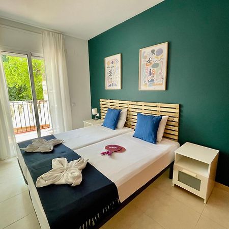 Sant Pau Beach Home With Terrace 시체스 외부 사진